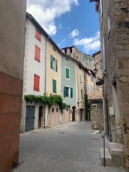 Agreable Maison De Village. Castellane