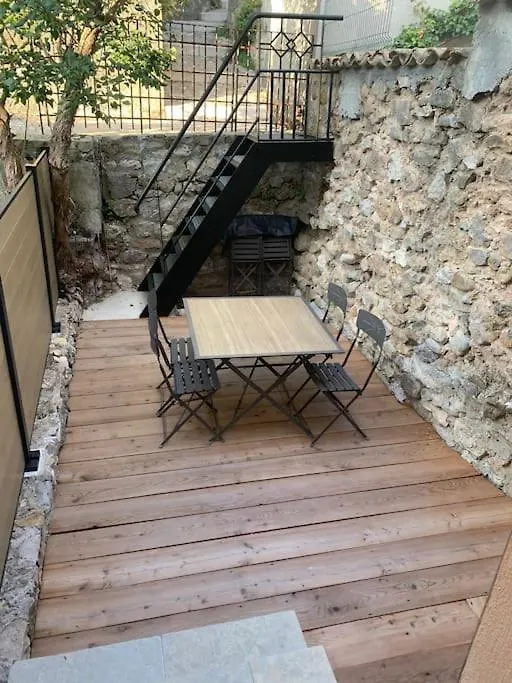 Agreable Maison De Village. Castellane 0*,